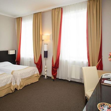 Optima Collection Kharkiv Hotel Kültér fotó