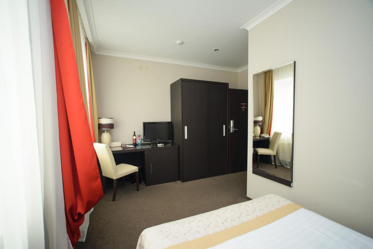 Optima Collection Kharkiv Hotel Kültér fotó